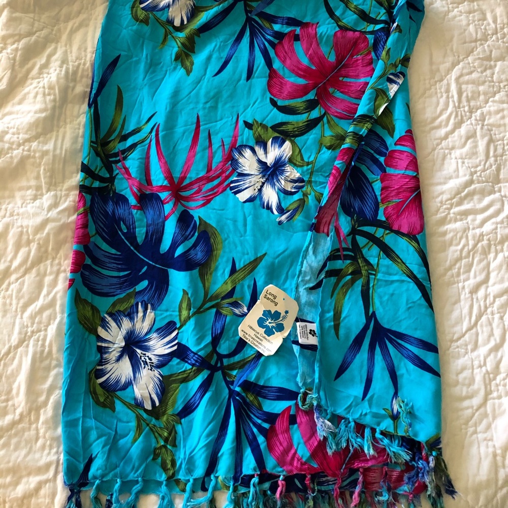 Hawaiian sarong
